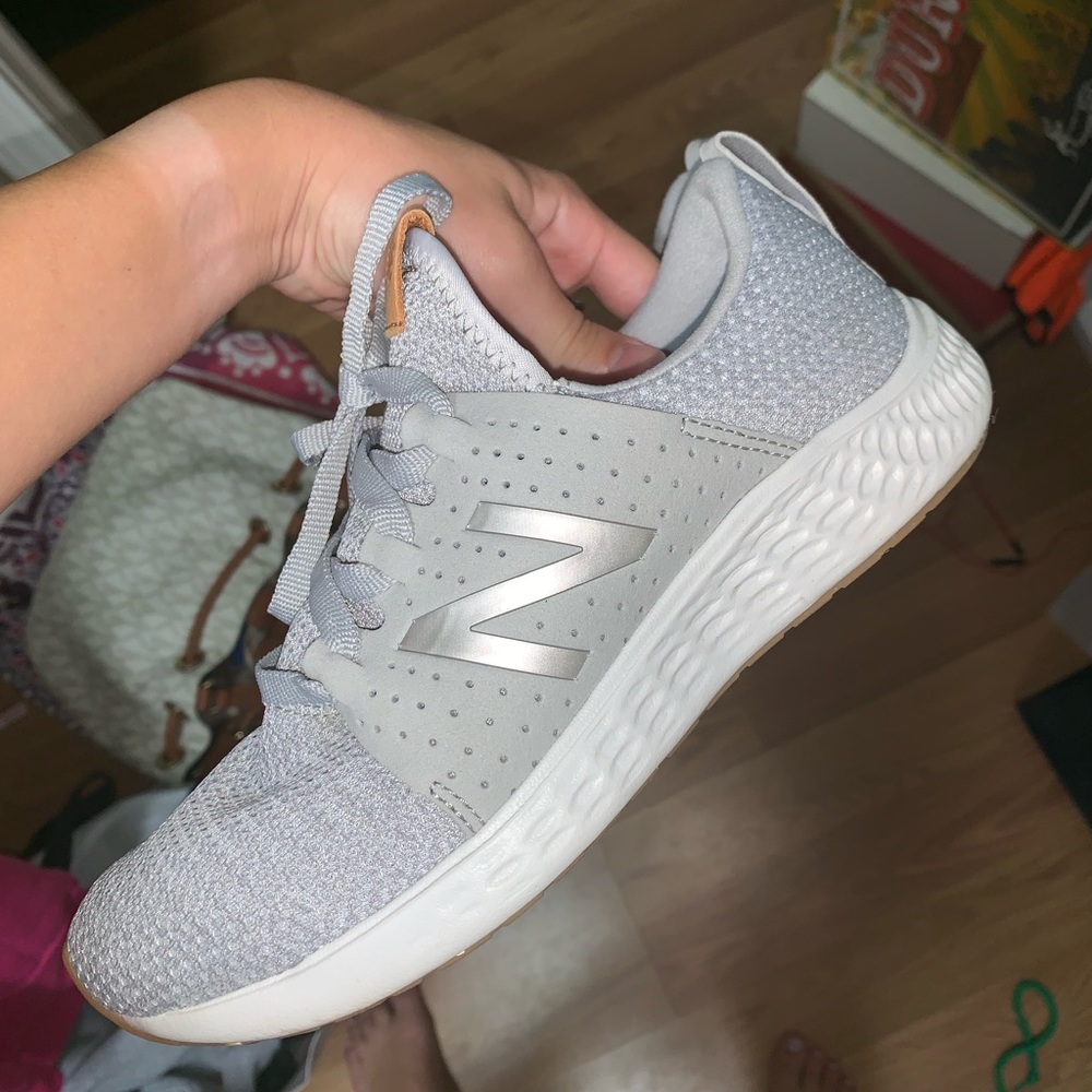 gray new balance
